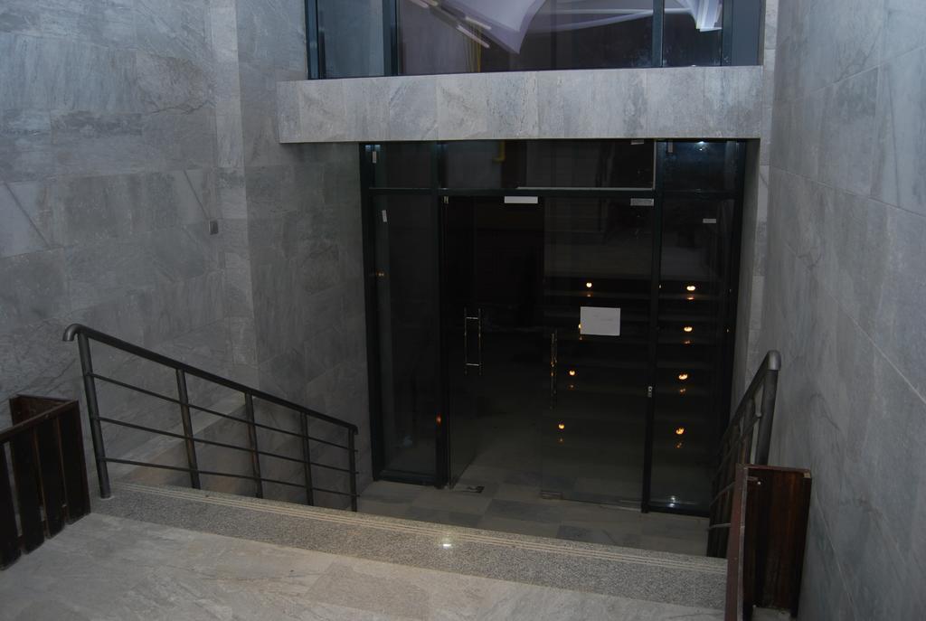 Apartament Luxury - Promenada Mall クラヨーヴァ 部屋 写真